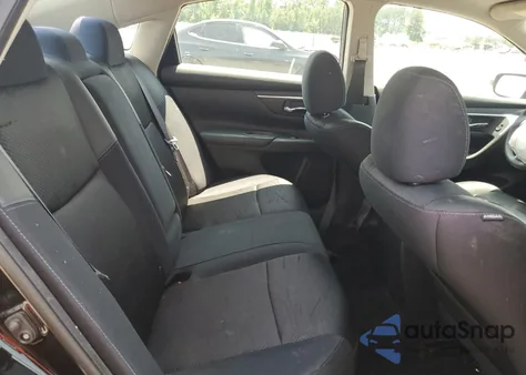 2017 Nissan Altima 2.5 из США, поврежденный, VIN 1N4AL3AP4HC176509